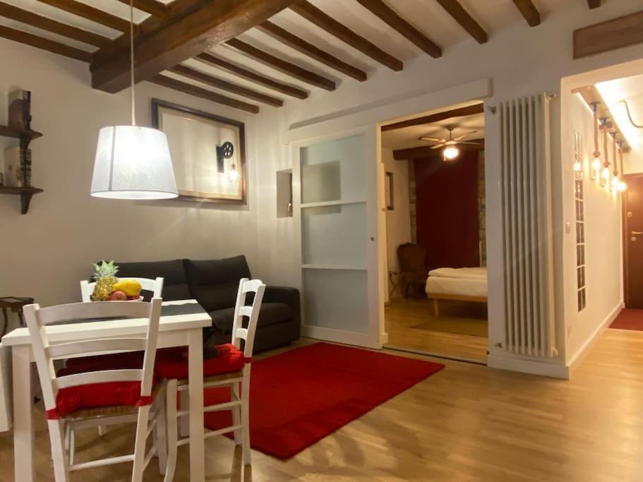 Apartment San Lorenzo In Red