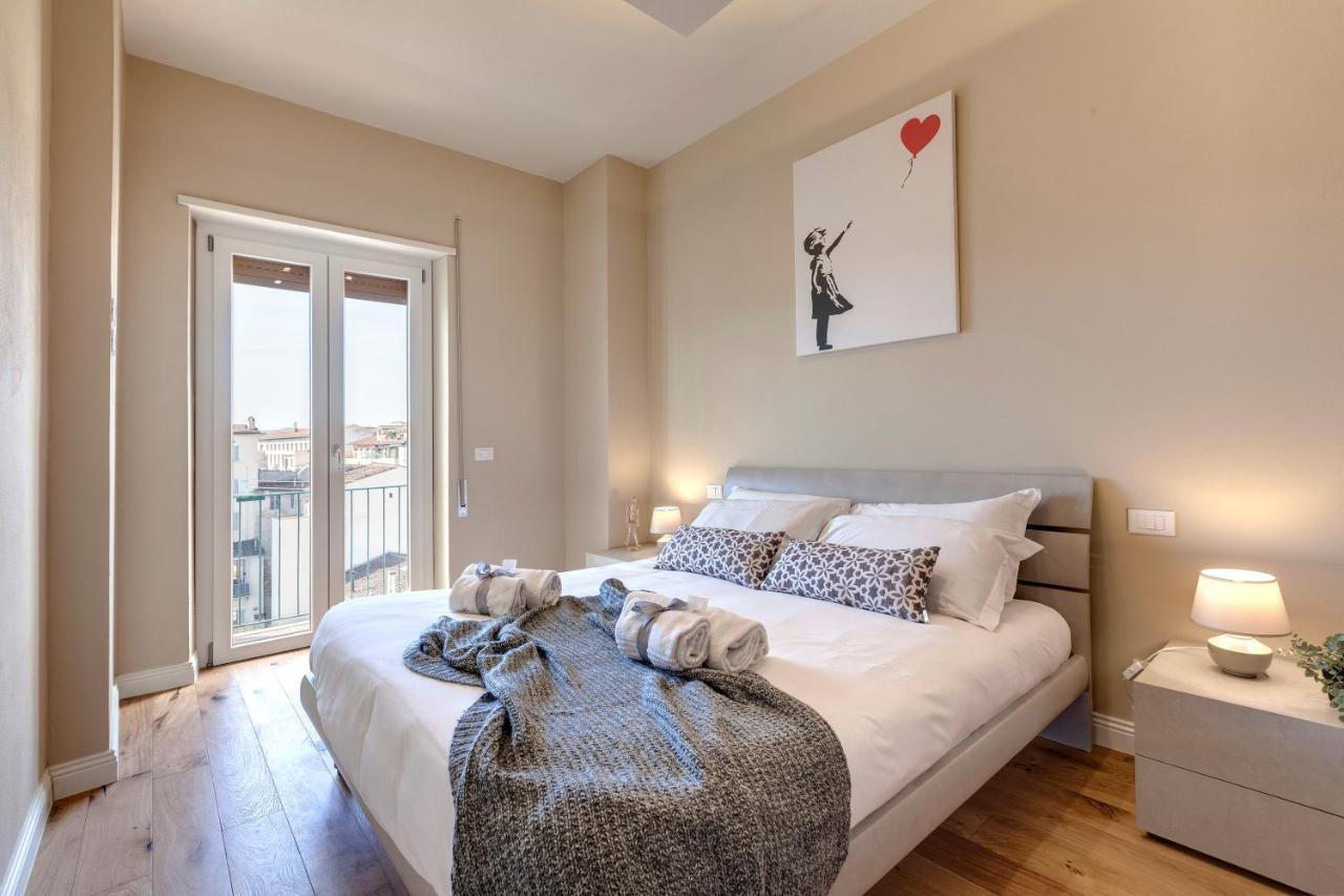 Khione By Mamo Apartment