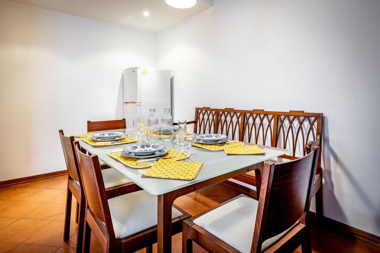 Yid Vellutini Apartment