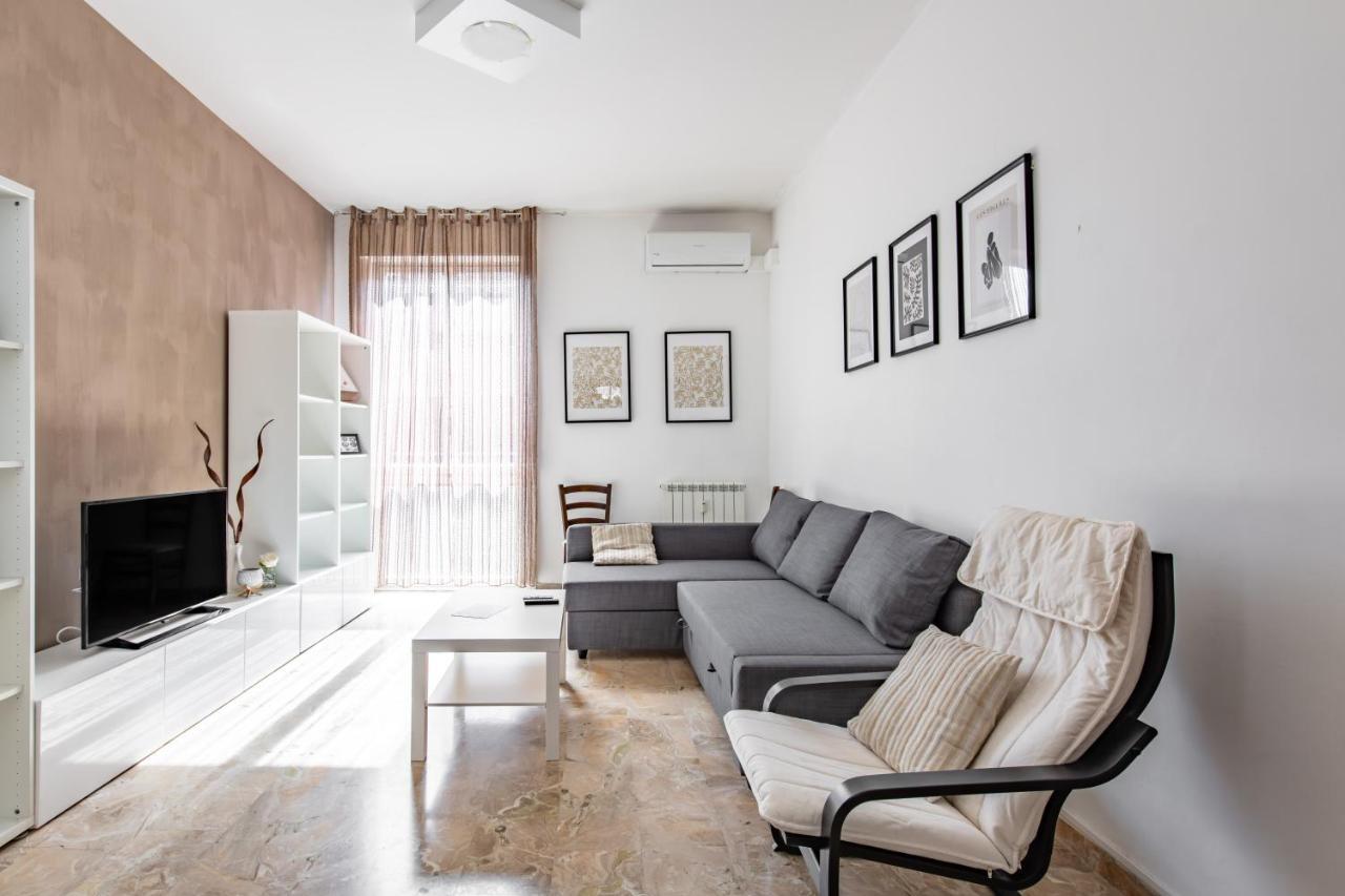 Modern & Bright Apartment! Appartamento *