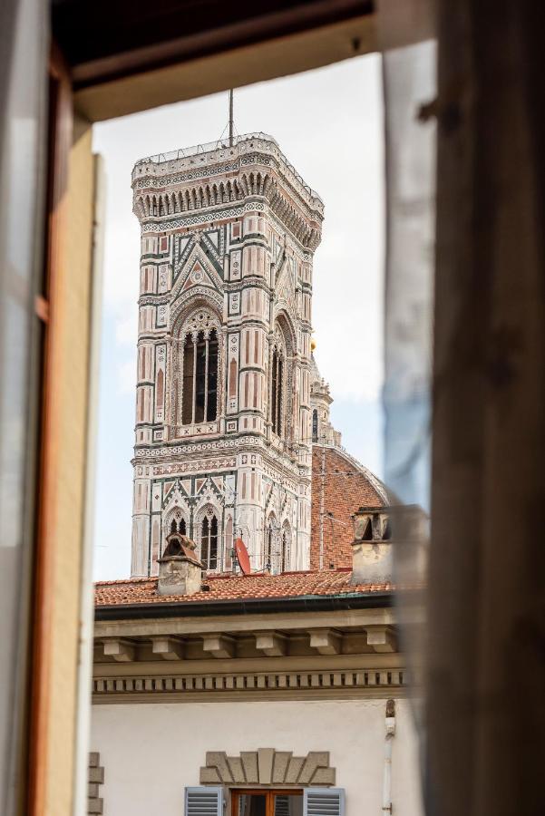 Ad Duomo, * Florence