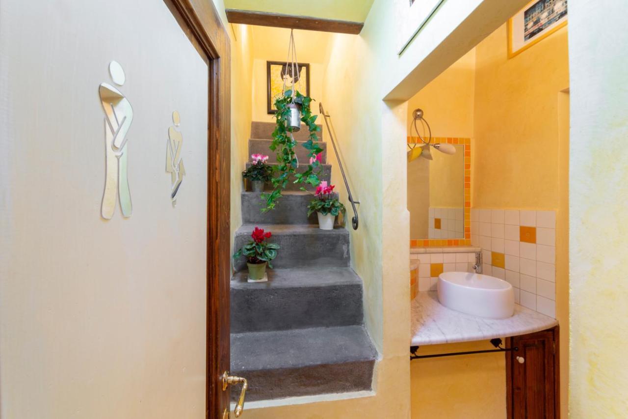 The Paintress With Private Patio * Florence