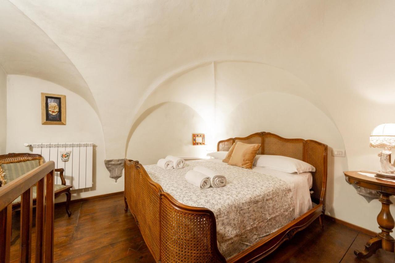 The Paintress With Private Patio Florence