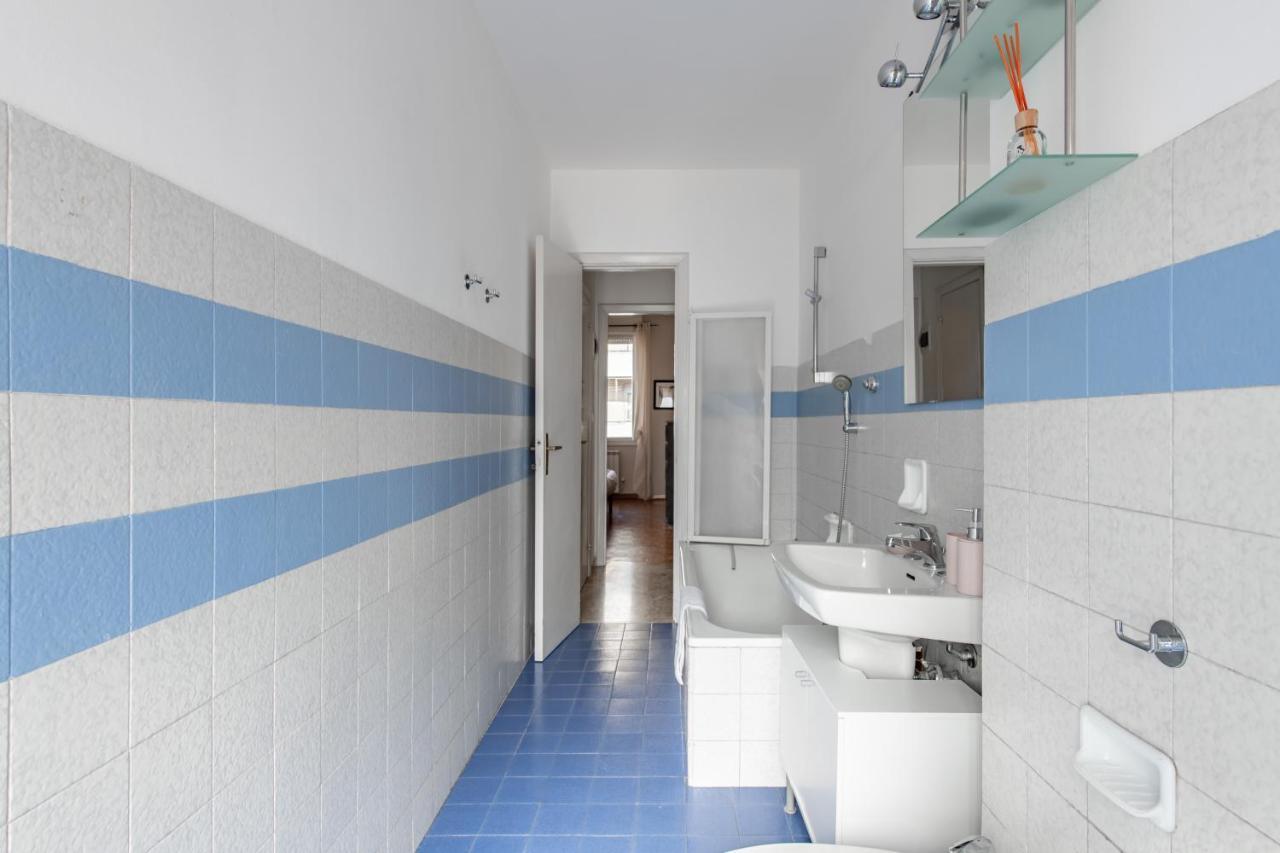 Modern & Bright Apartment! Appartamento Firenze