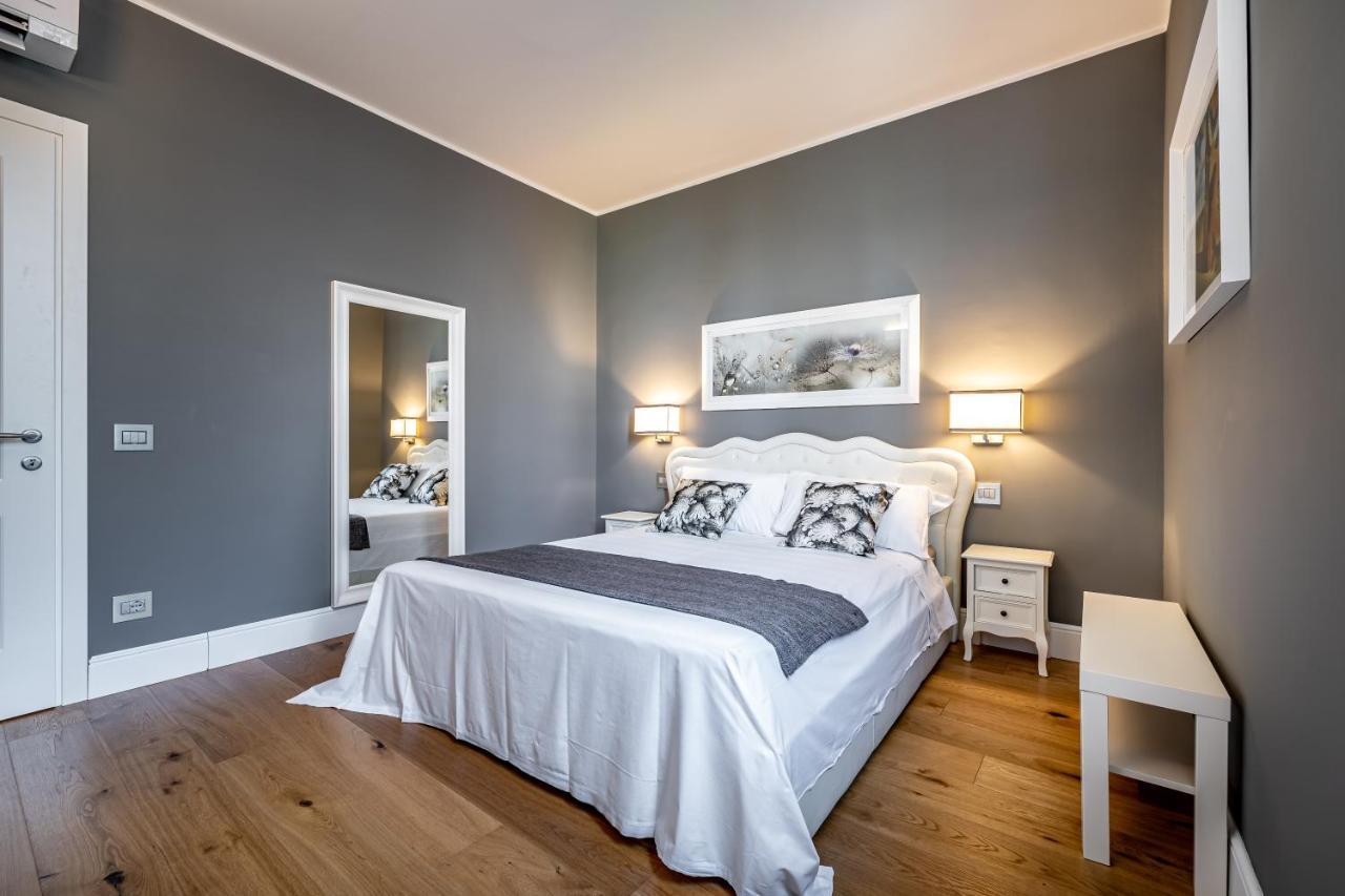 Yid Capo Di Luxury In Apartment