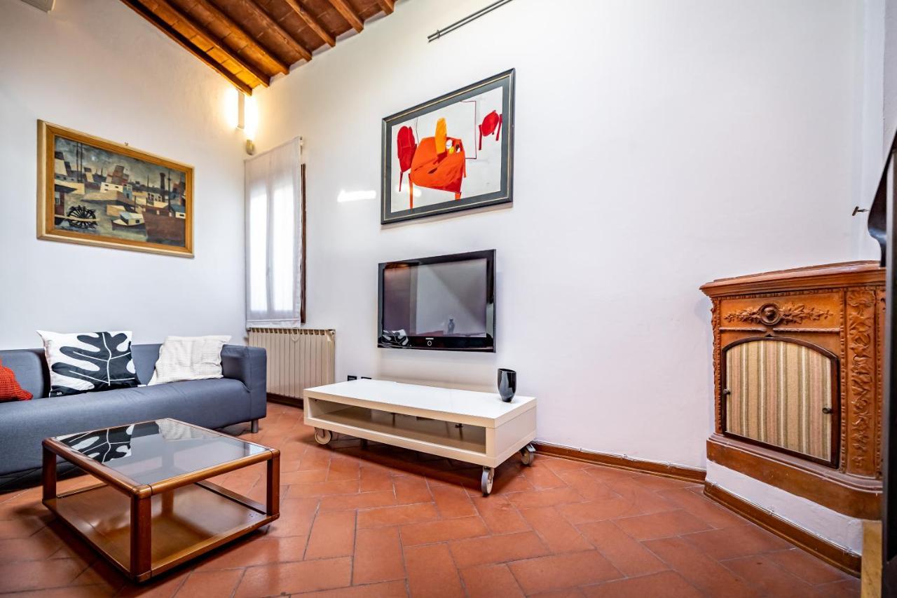 Apartment Yid Vellutini *