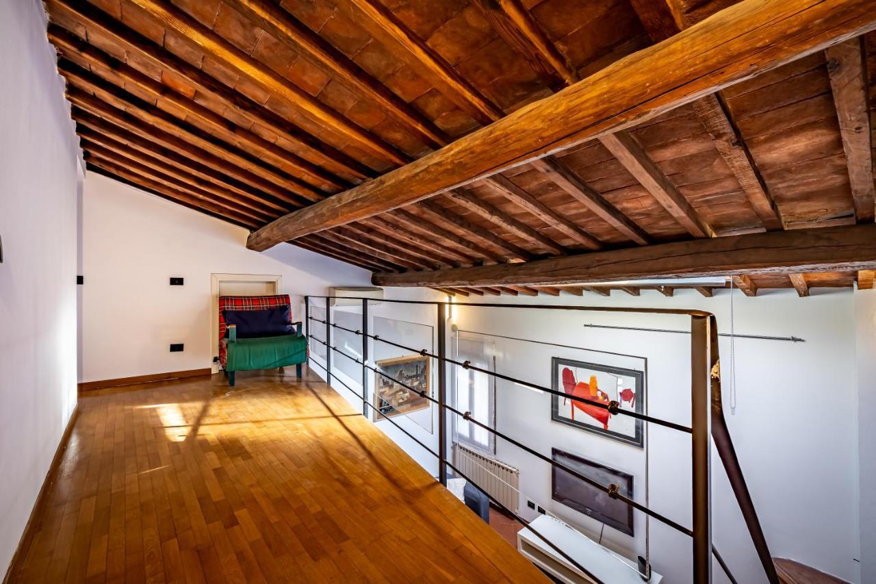 Apartment Yid Vellutini Florence