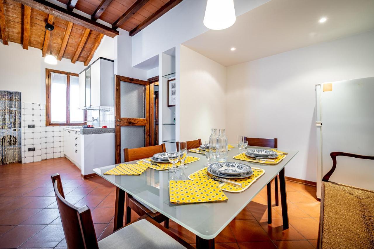 Apartment Yid Vellutini