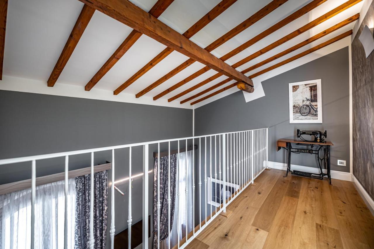 Yid Capo Di Luxury In Apartment *
