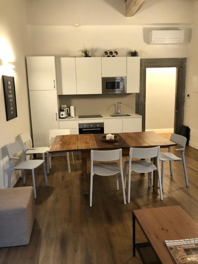 Novella Apartment