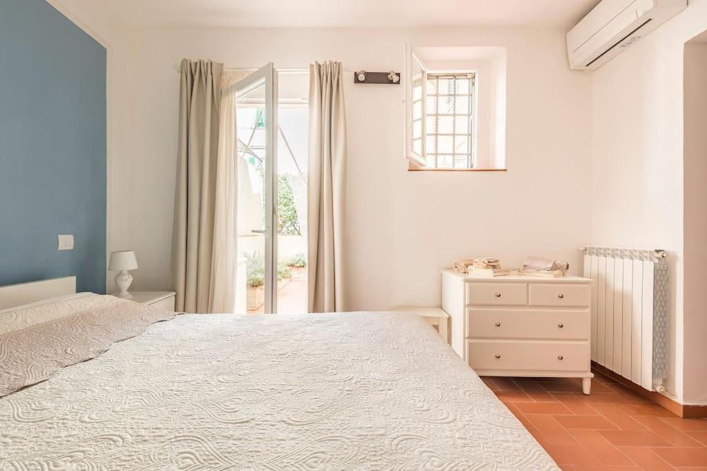 Dalu Davide - Private Car Park 15 Minutes To The Center Apartment