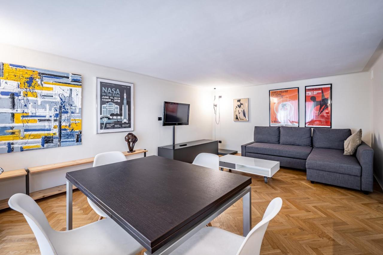 Apartment Yid Cairoli Design
