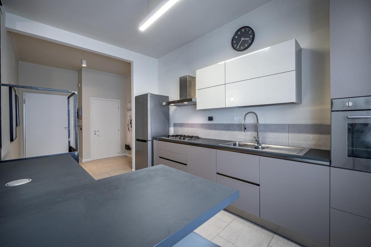 Apartment Yid Cairoli Design *