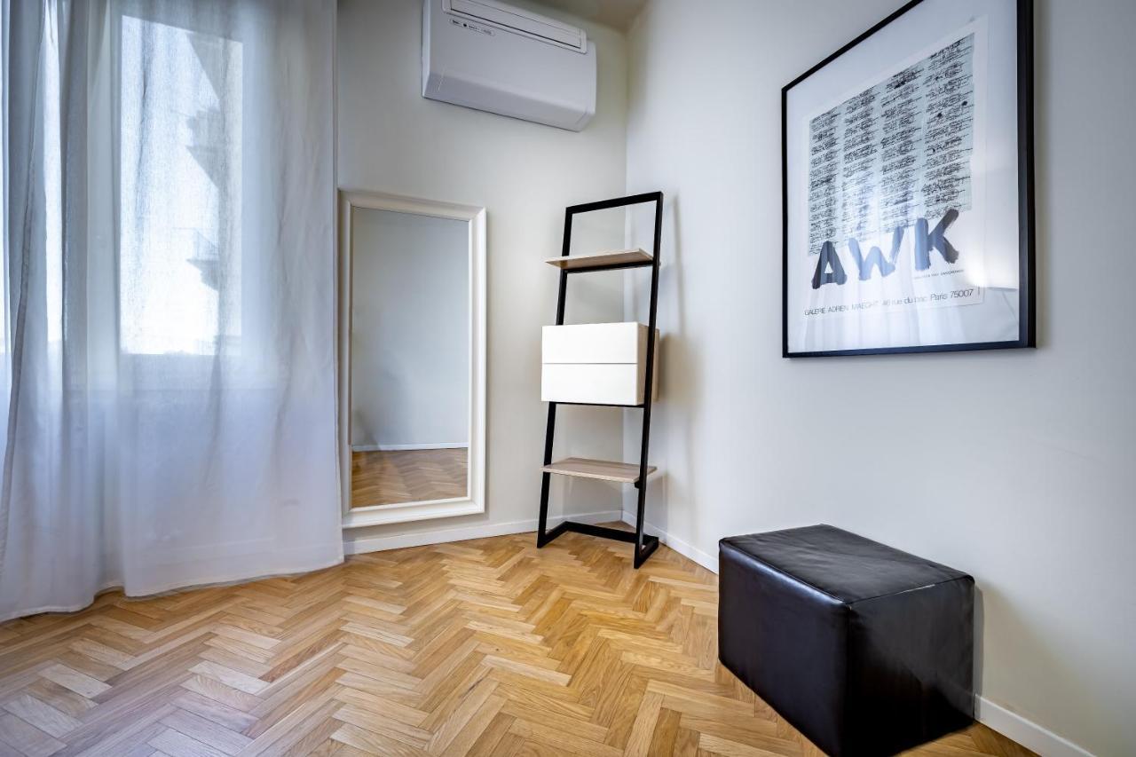 Apartment Yid Cairoli Design