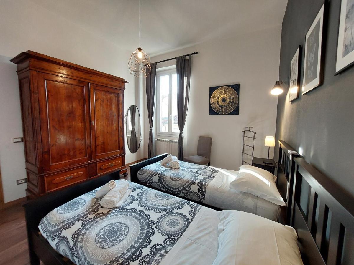 Savieri In * Florence