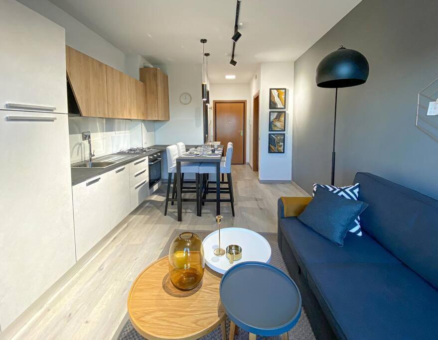 Apartment Bright Elegance