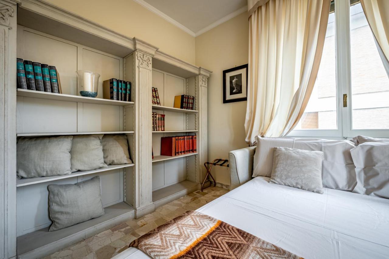 Yid D'azeglio Luxury With Parking Apartment *