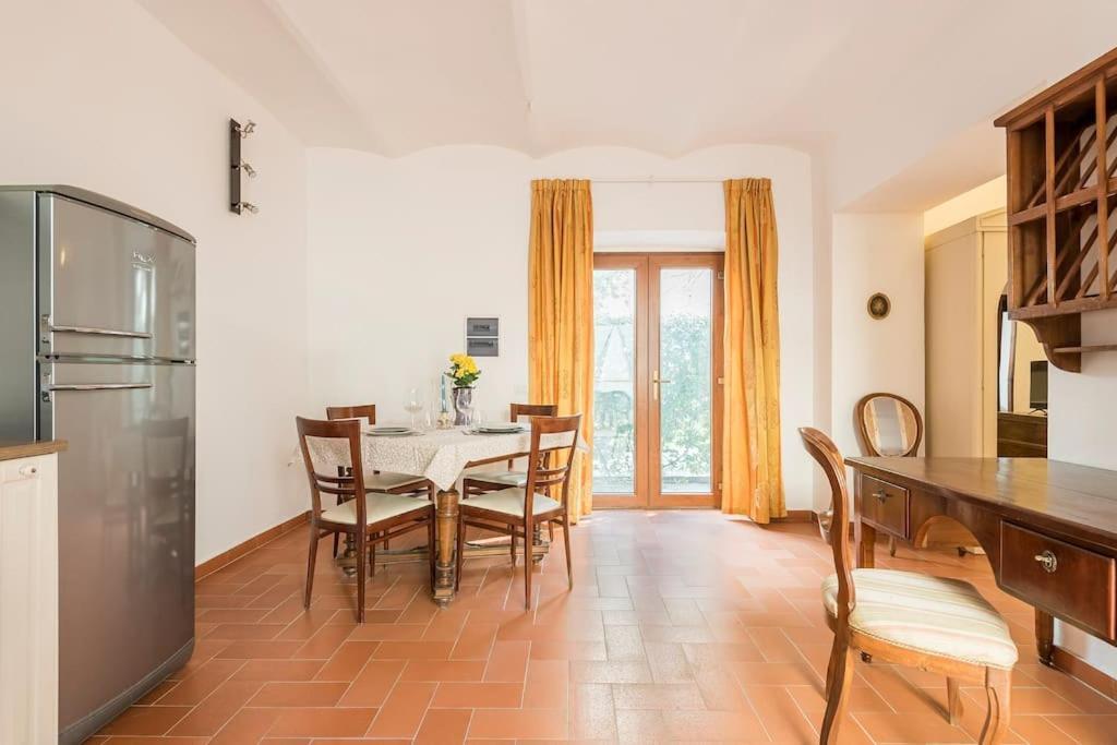 Dalu Davide - Private Car Park 15 Minutes To The Center Apartment *