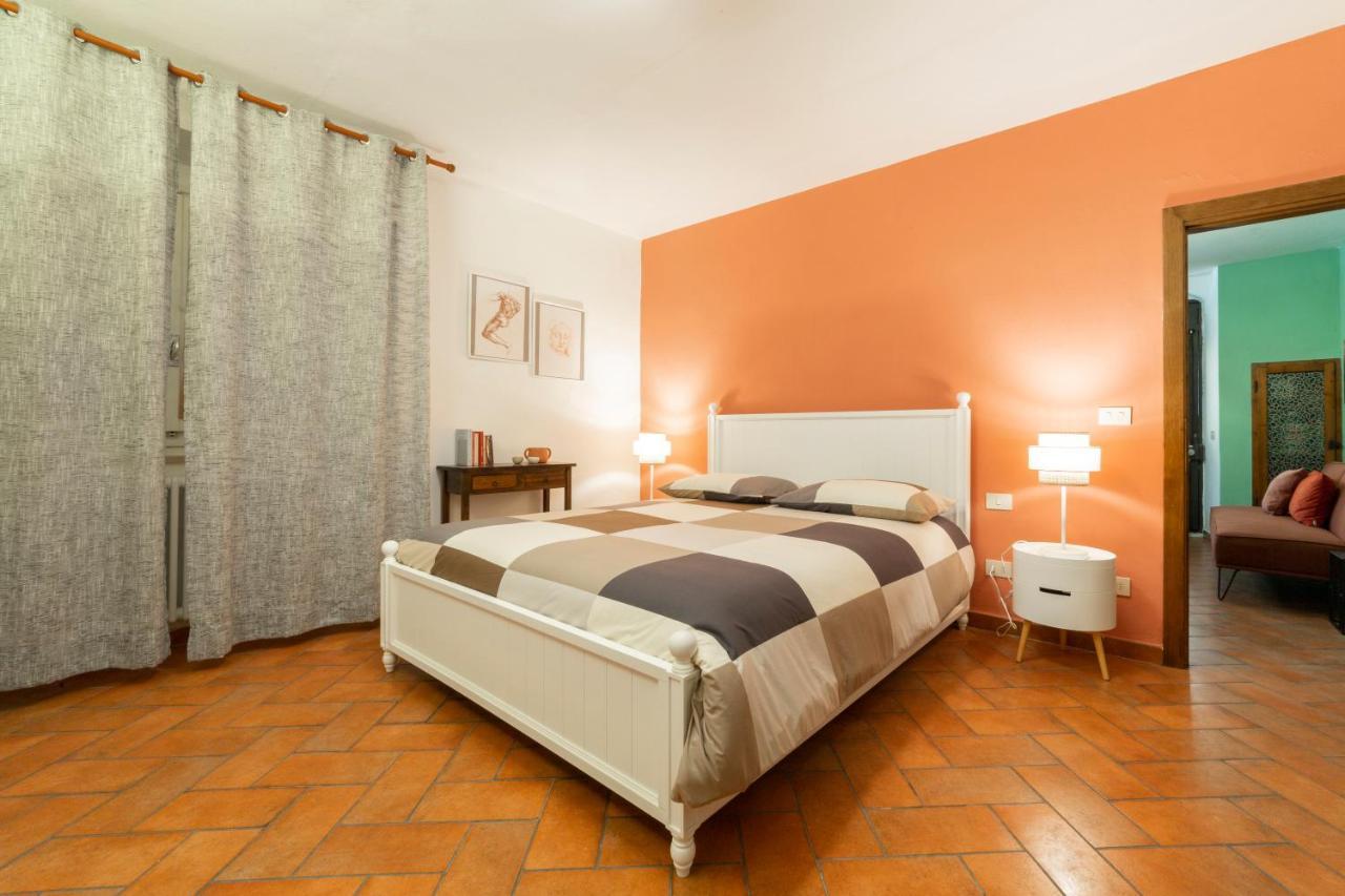 Magnoli Cozy Flat Two Steps From Ponte Vecchio * Florence