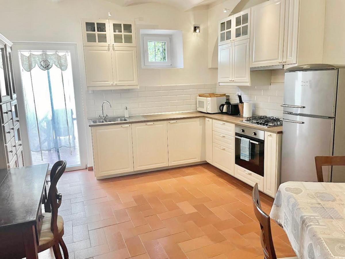 Dalu Davide - Private Car Park 15 Minutes To The Center Apartment *