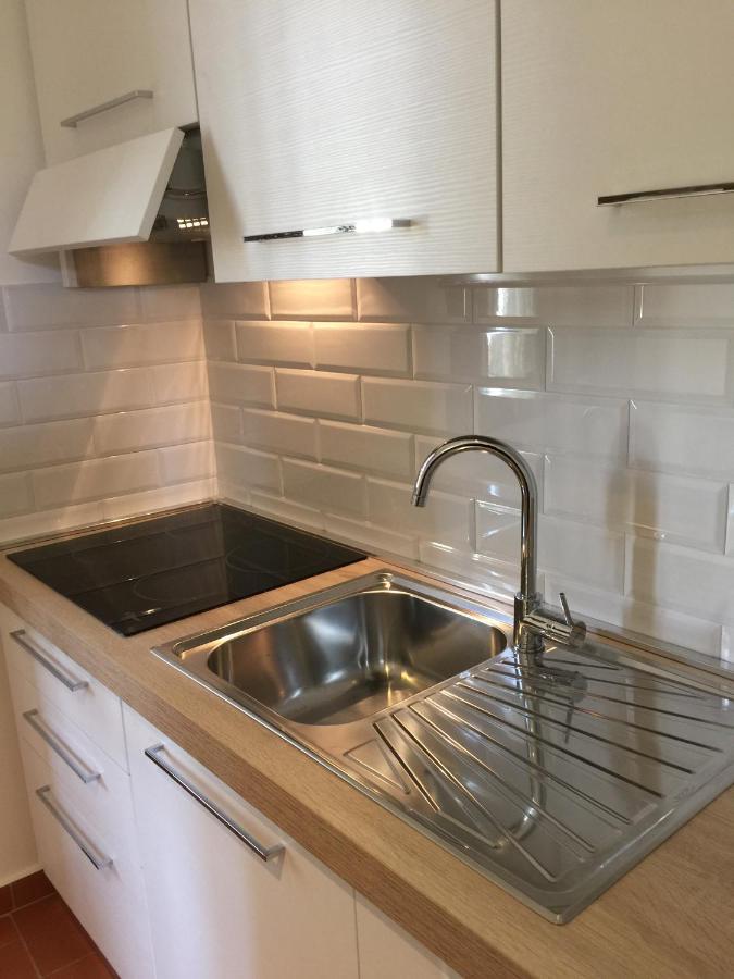Dalu Lucilla - Private Car Park 15 Minutes To The Center Apartment Florence