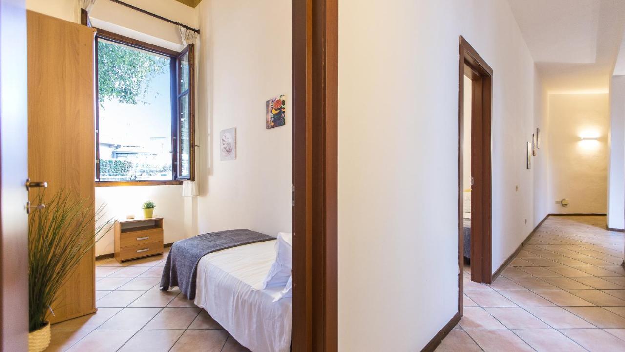 Apartment In Rome - Santa Maria Novella Palace *