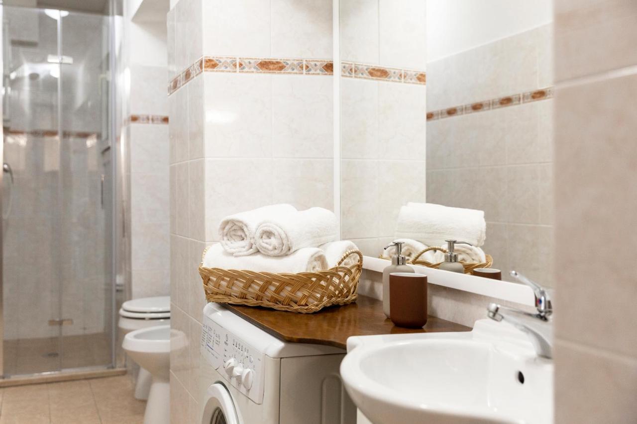 Magnoli Cozy Flat Two Steps From Ponte Vecchio * Florence