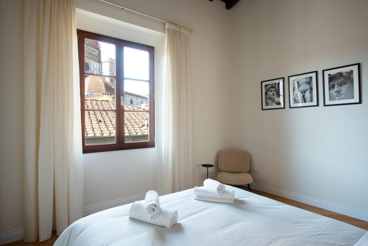 Windows On Dome Luxury Rooftop Apartment