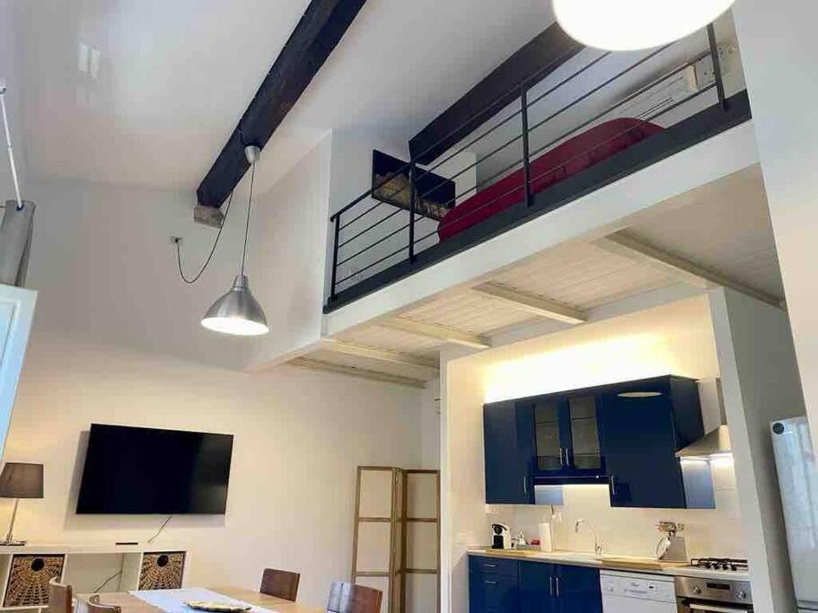 Novella's Loft Near Santa Maria Novella Station Apartment