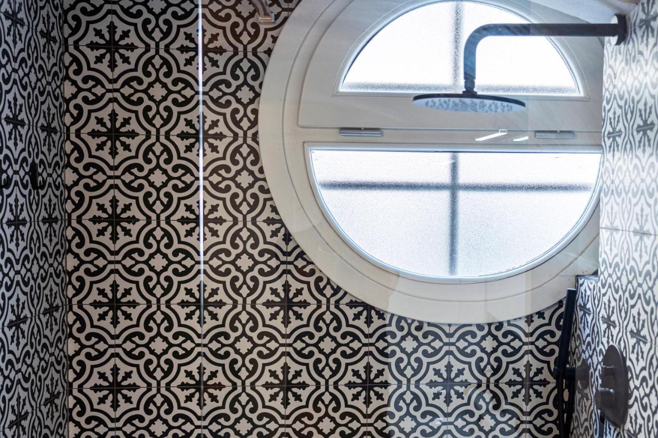 Palazzovilla Historic Building Luxury Apartment Florence