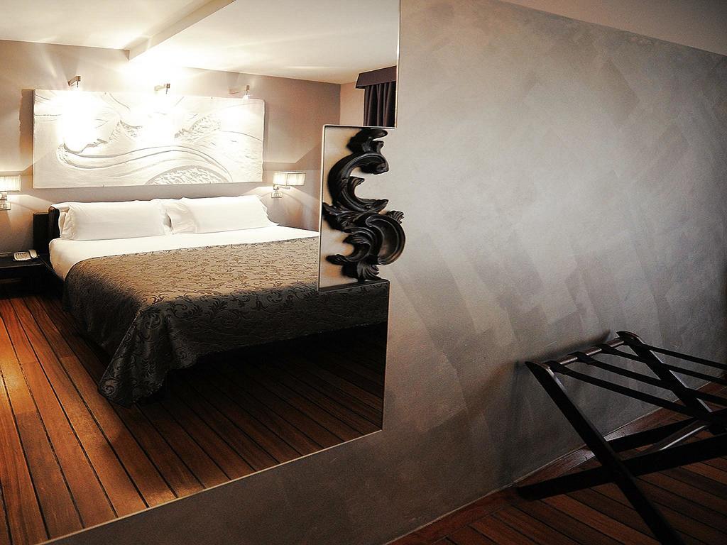 Borghese Palace Art Hotel