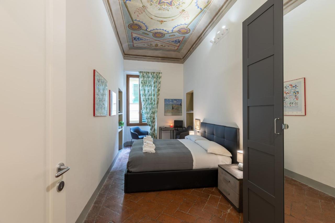Pitti Suite-hosted By Sweetstay Appartamento
