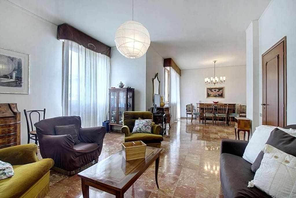 Apartment Frati Bigi With Two Bedrooms And Parking *