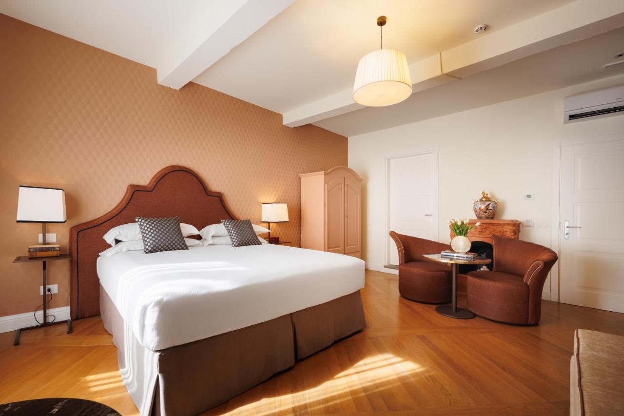 Bed & Breakfast Maison Santa Croce Florence