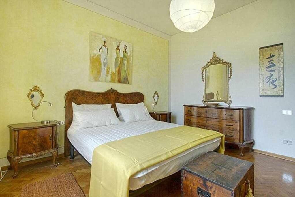 Apartment Frati Bigi With Two Bedrooms And Parking