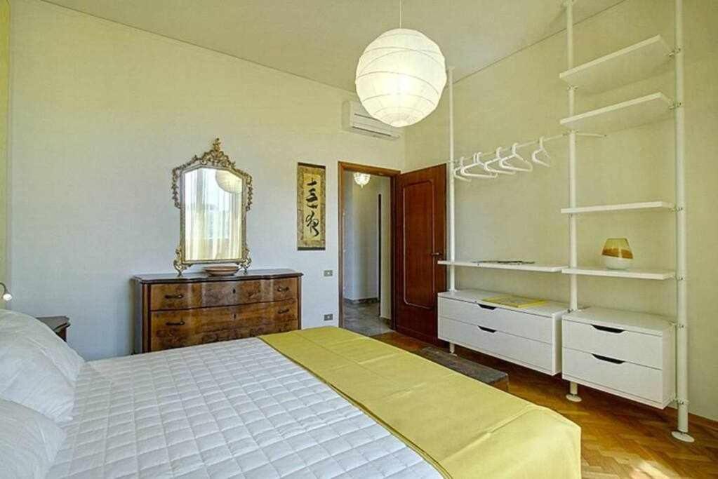 Apartment Frati Bigi With Two Bedrooms And Parking