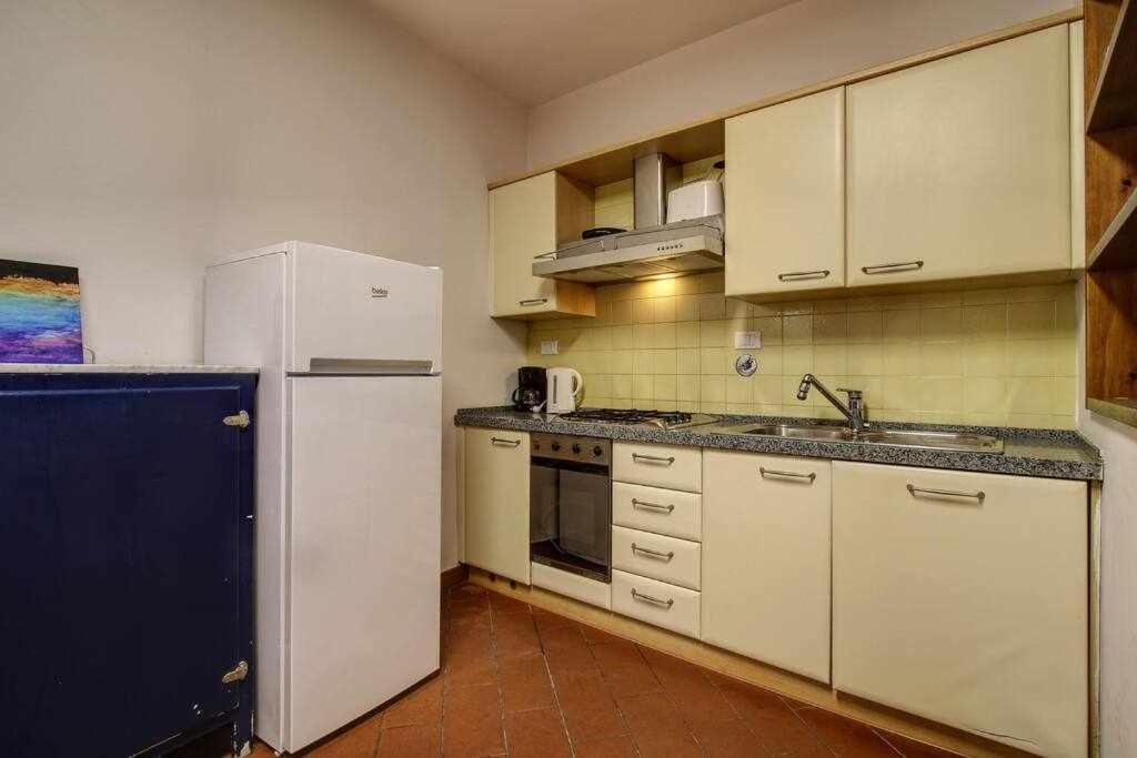Apartment Piazza Mentana *