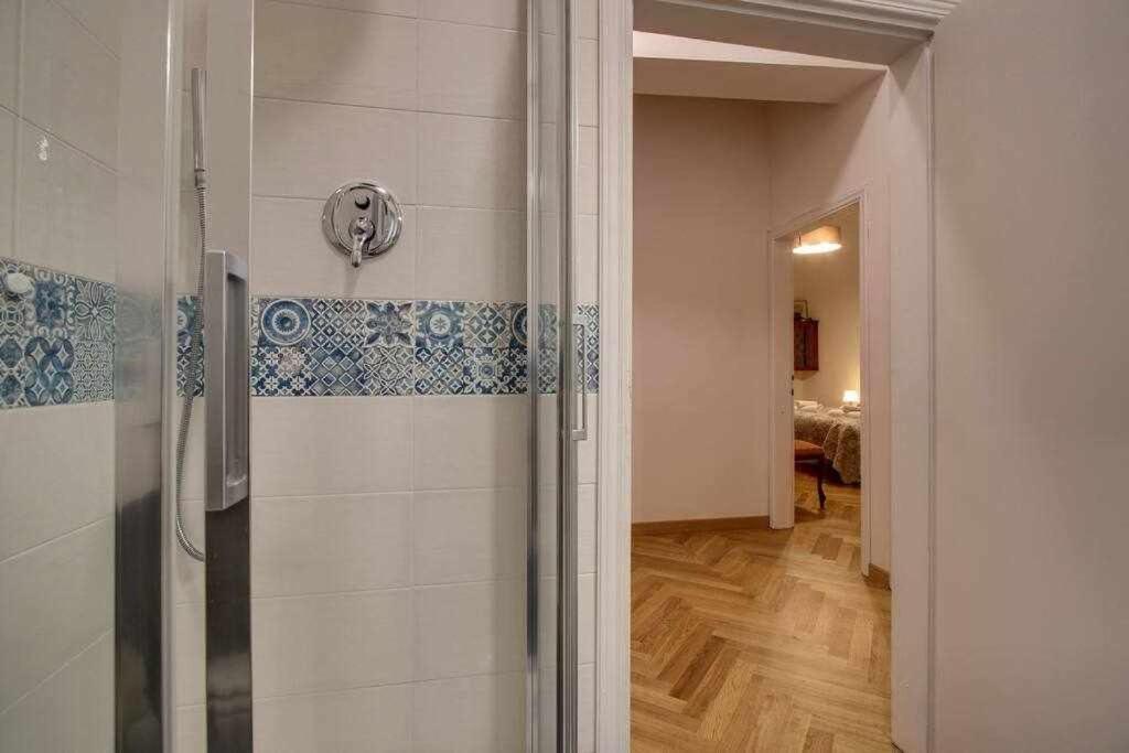 Apartment Piazza Mentana *