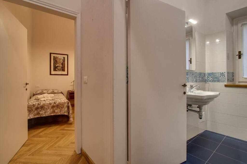 Apartment Piazza Mentana Florence