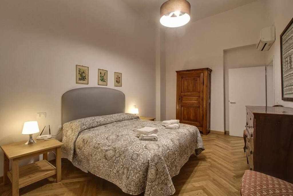 Apartment Piazza Mentana *