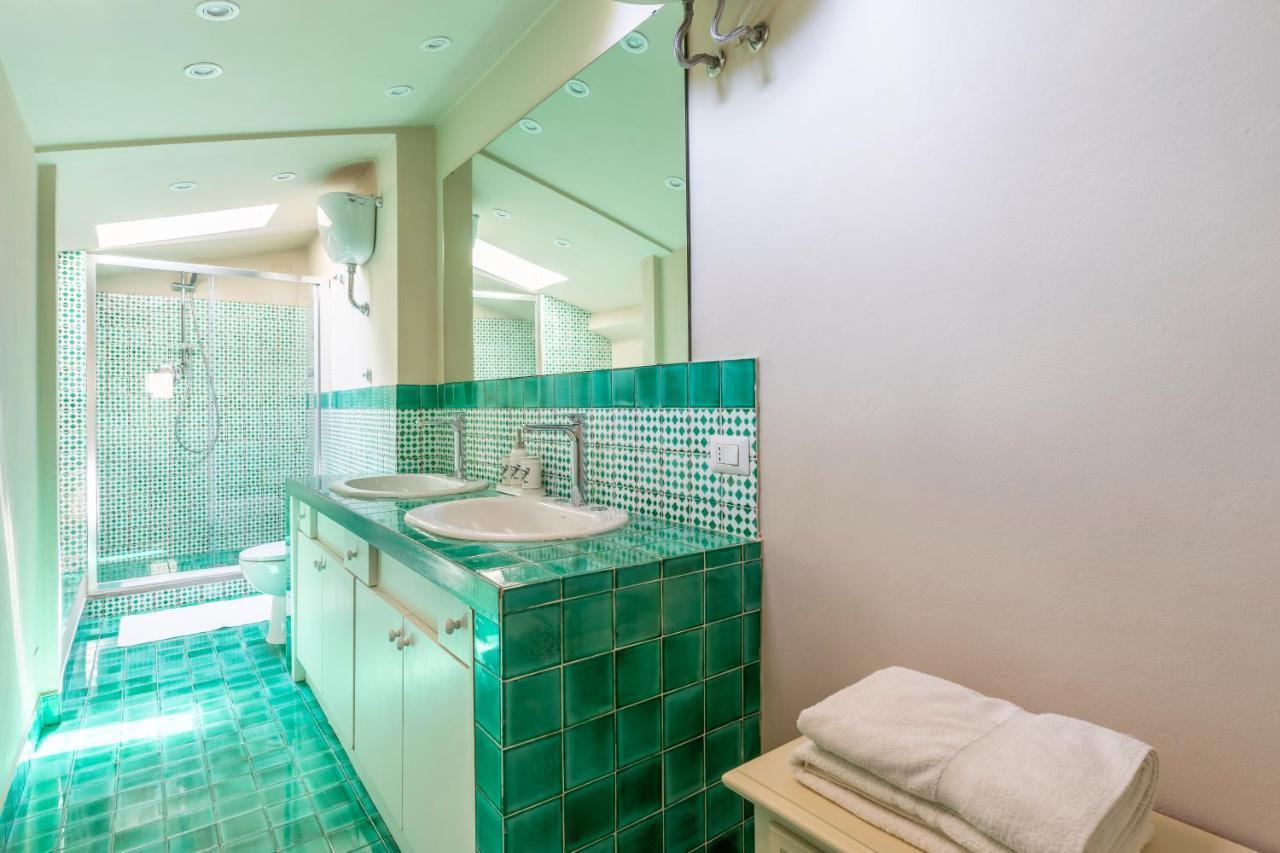 Guest house Santaelisabettafirenze 2 *