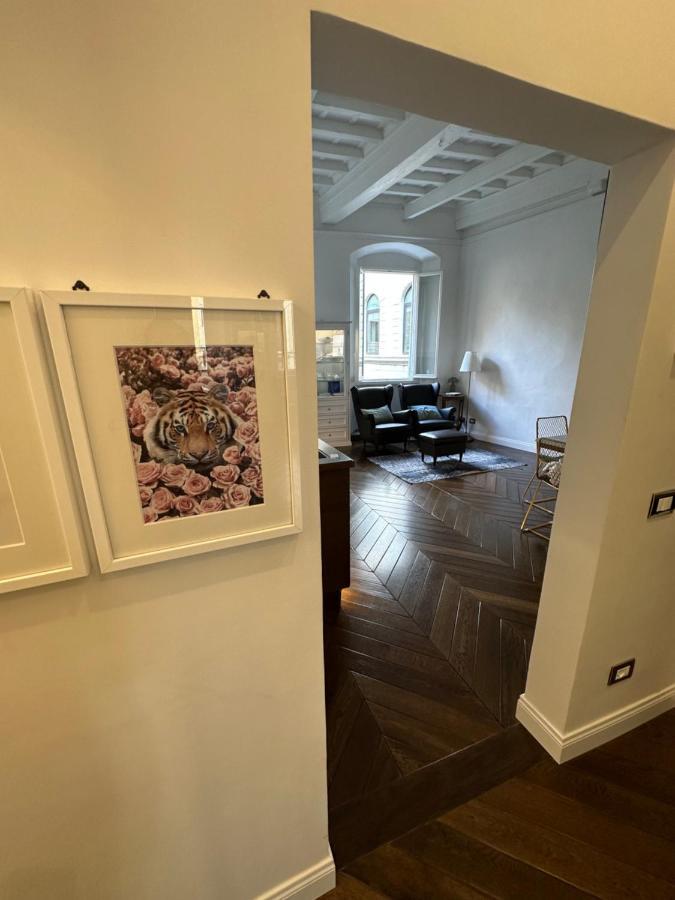 Casa Orsi - Fronte Duomo A Apartment *