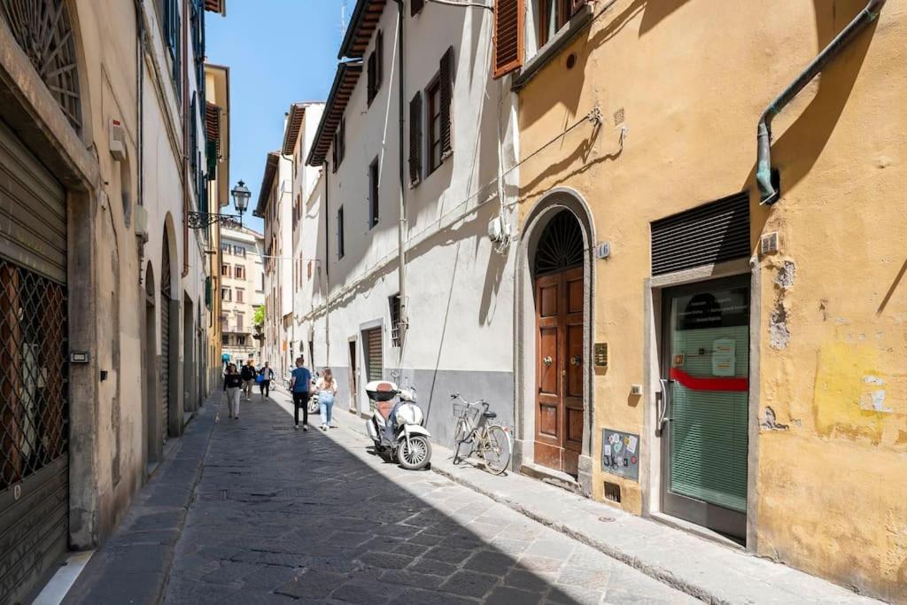Diladdarno-florence Style Firenze