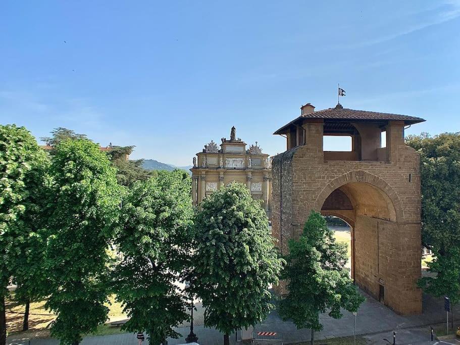 Elegant With Stunning Frescoed Ceilings Apartment