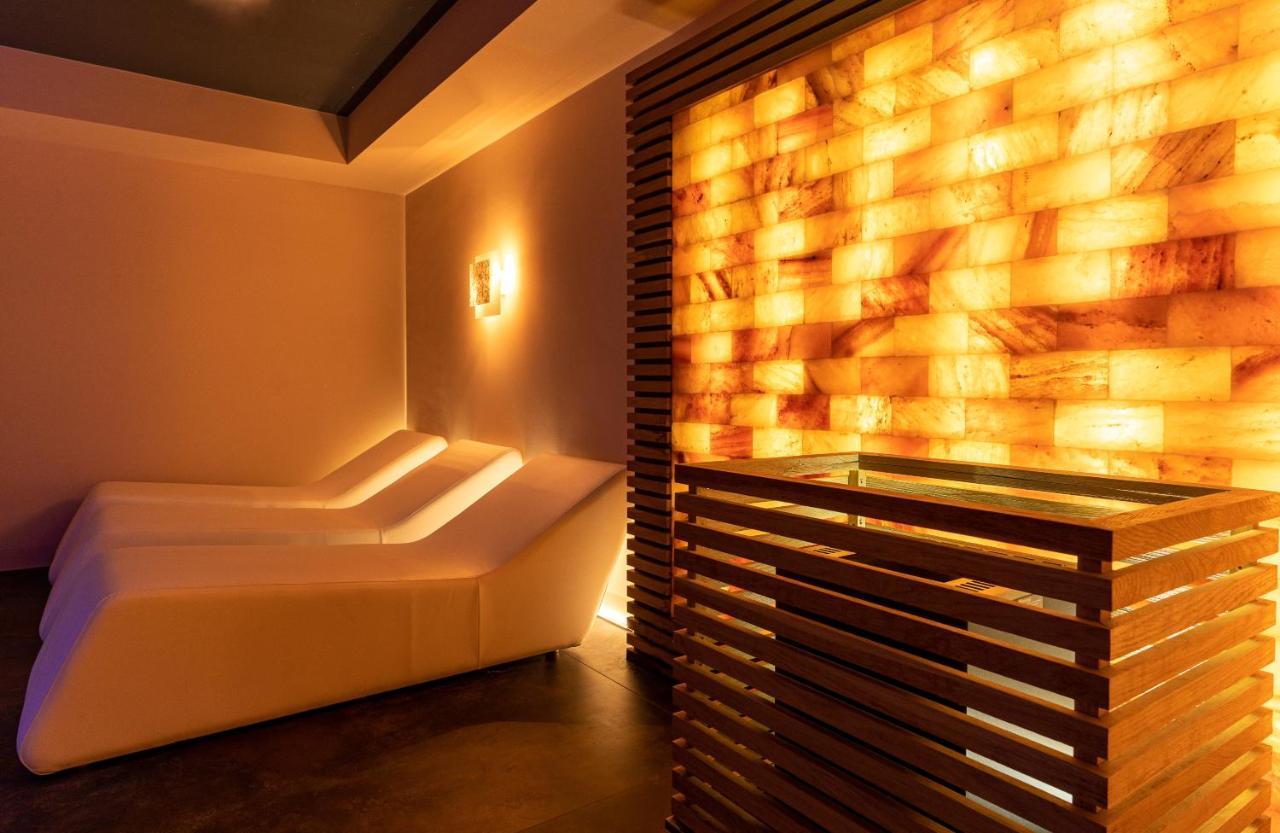 Hotel The Moon Boutique &