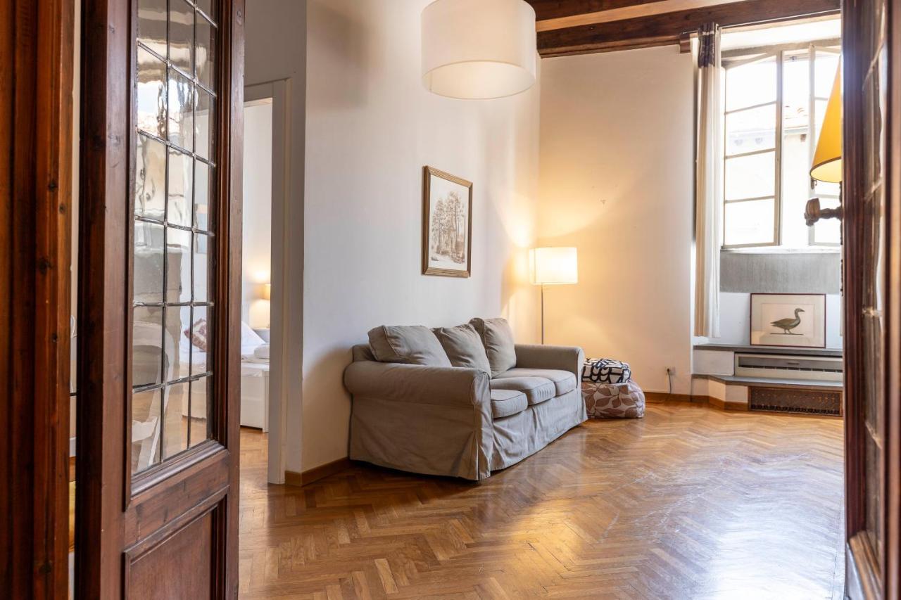 Ponte Vecchio Deluxe Apartment *