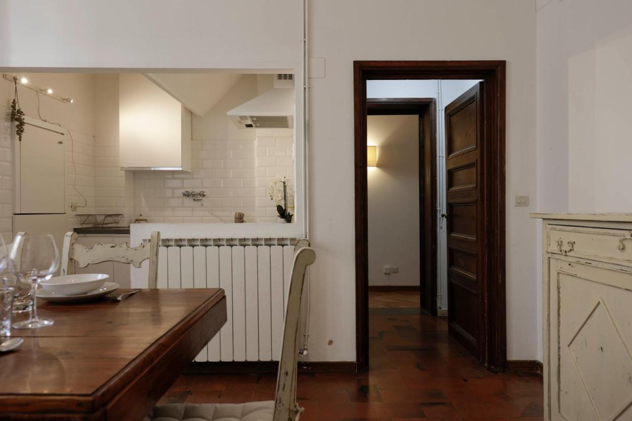Ponte Vecchio Deluxe Apartment *