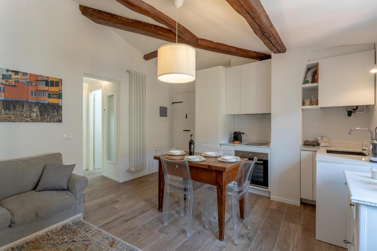 Apartment Piazza Dei Rossi Due View *