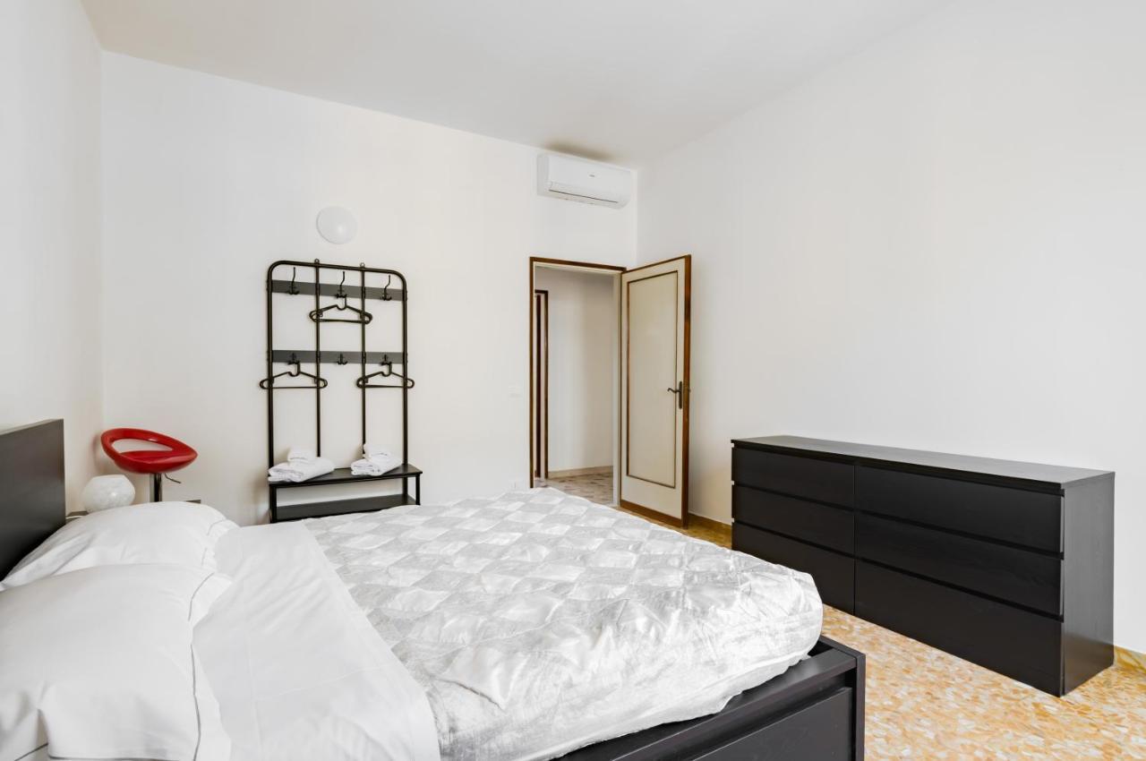 San Jacopino Roomy Flat With Balconies Apartment Florence