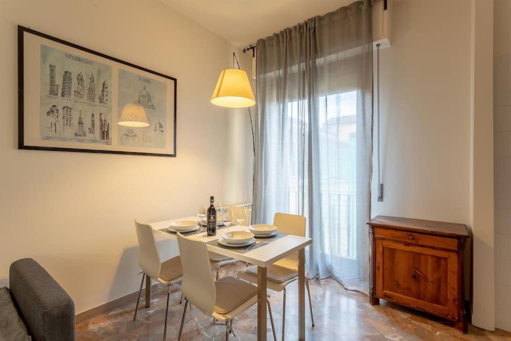 Vicolo Dell'oro 2 Ponte Vecchio Apartment